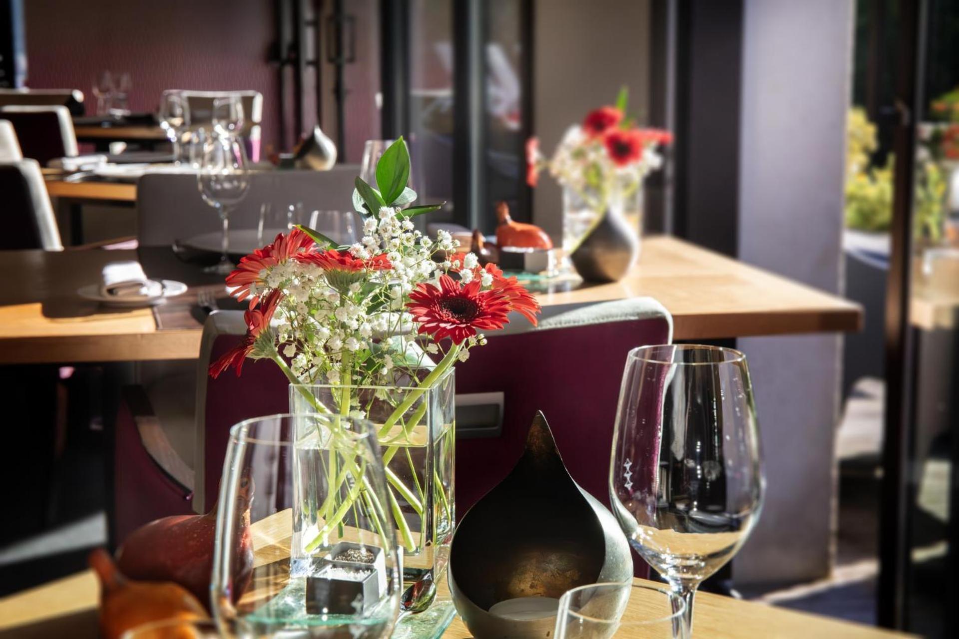 L'Aubiniere Hotel Restaurant & Spa Saint-Ouen-les-Vignes Exteriér fotografie