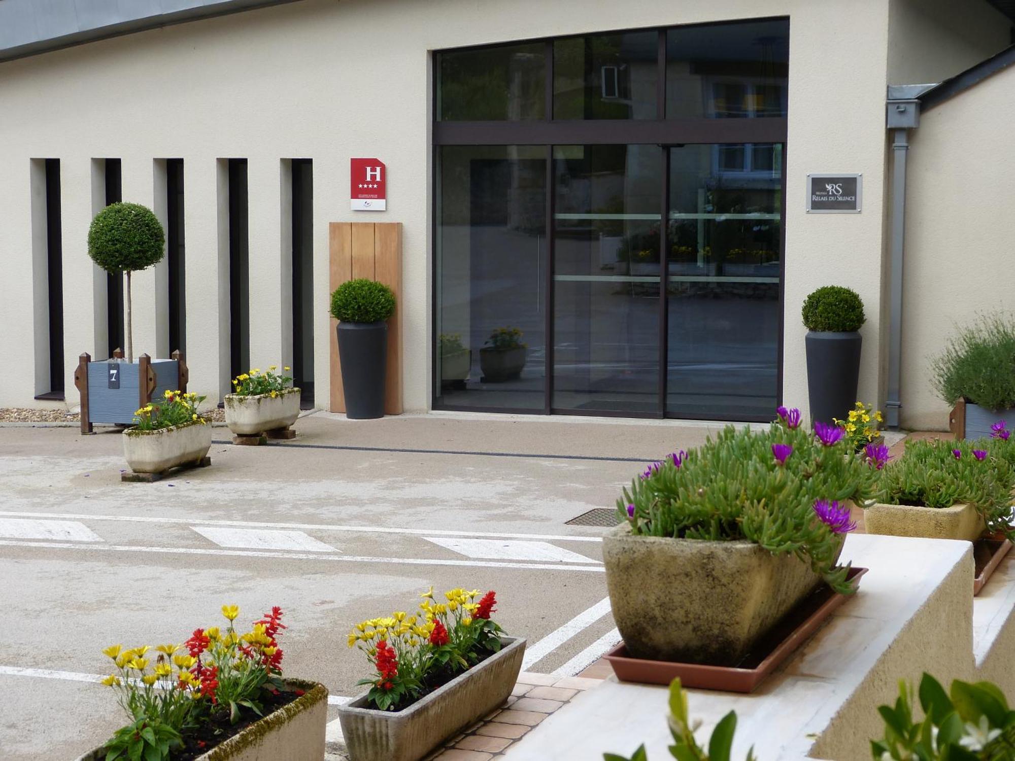 L'Aubiniere Hotel Restaurant & Spa Saint-Ouen-les-Vignes Exteriér fotografie